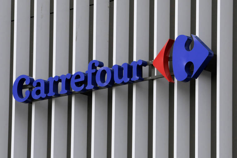 Carrefour fecha capital no Brasil e engrossa debandada da Bolsa