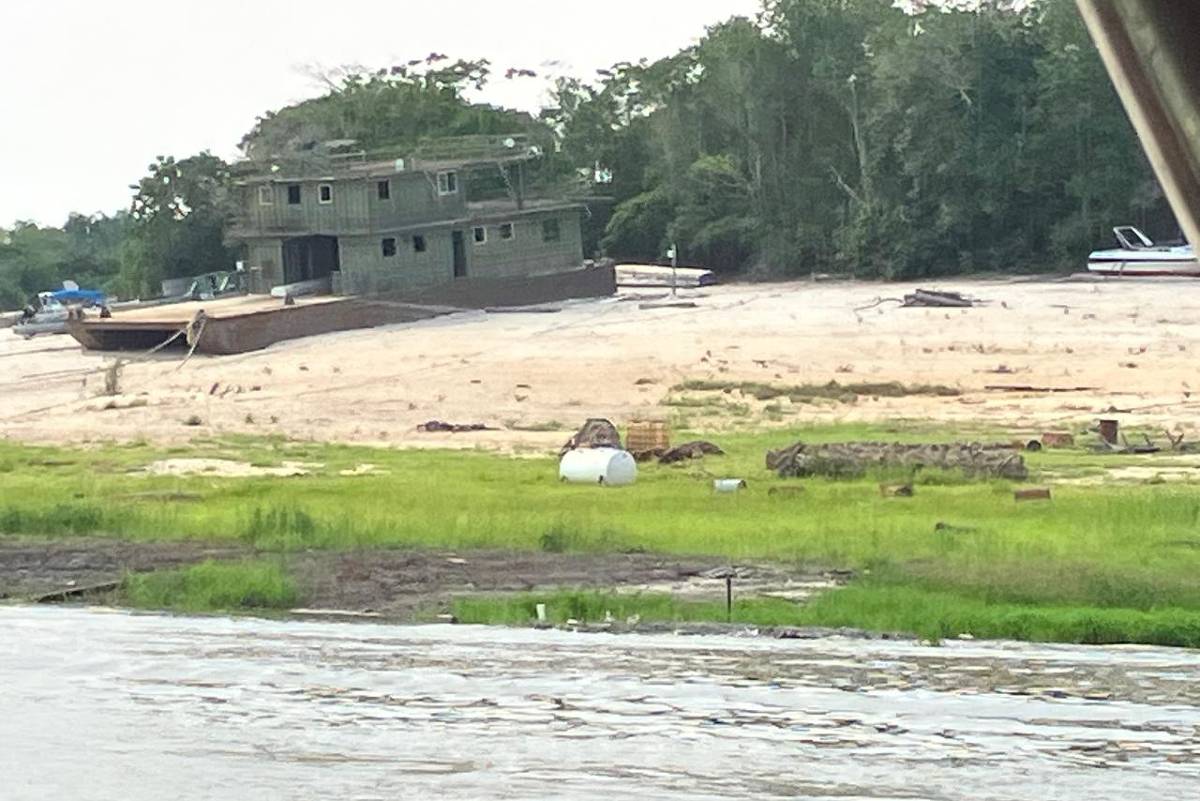 Seca acentua falta de infraestrutura na Zona Franca de Manaus e afeta indústria e comunidades indígenas