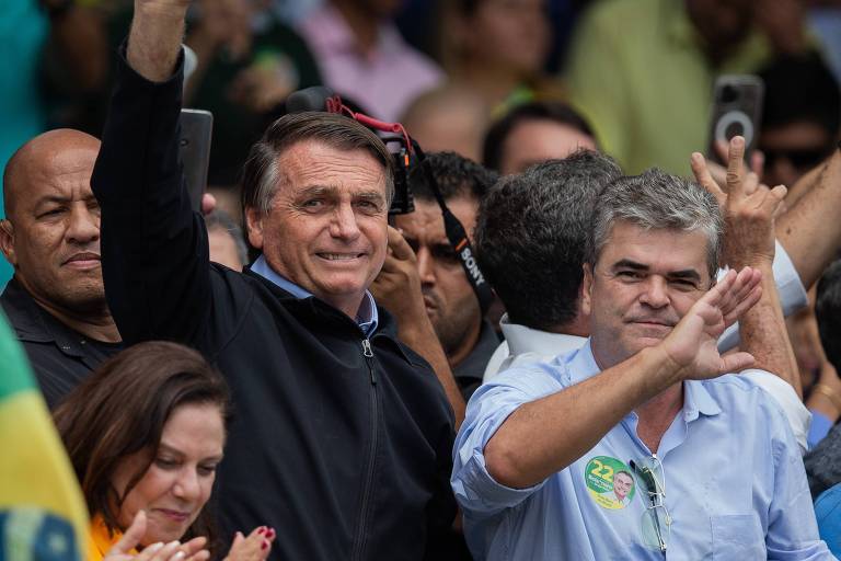 Palanque maluco no Rio: Lula e um bolsonarista raiz juntos