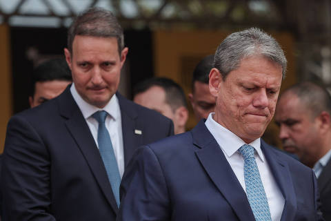 SÃO PAULO, SP, BRASIL, 15.10.2024: Solenidade Comemorativa ao 54º Aniversário da Rota e Outorga da Medalha 'Rondas Ostensivas Tobias de Aguiar', com Governador Tarcísio de Freitas, Secretário de Estado de Segurança Pública, Guilherme Derrite, o prefeito e candidato da cidade de São Paulo, Ricardo Nunes, o seu vice Ricardo Mello Araújo entre outras autoridades. (Foto: Danilo Verpa/Folhapress)