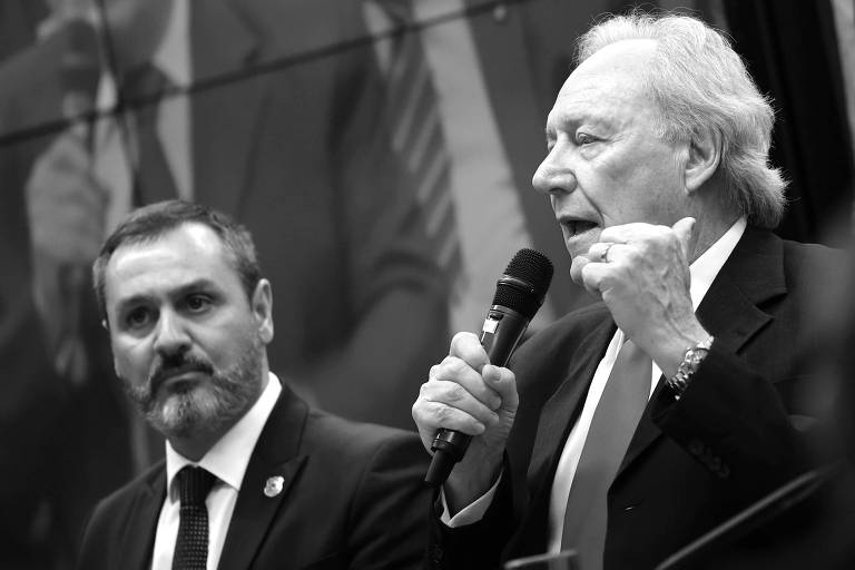 Colocar a política de desarmamento em prática