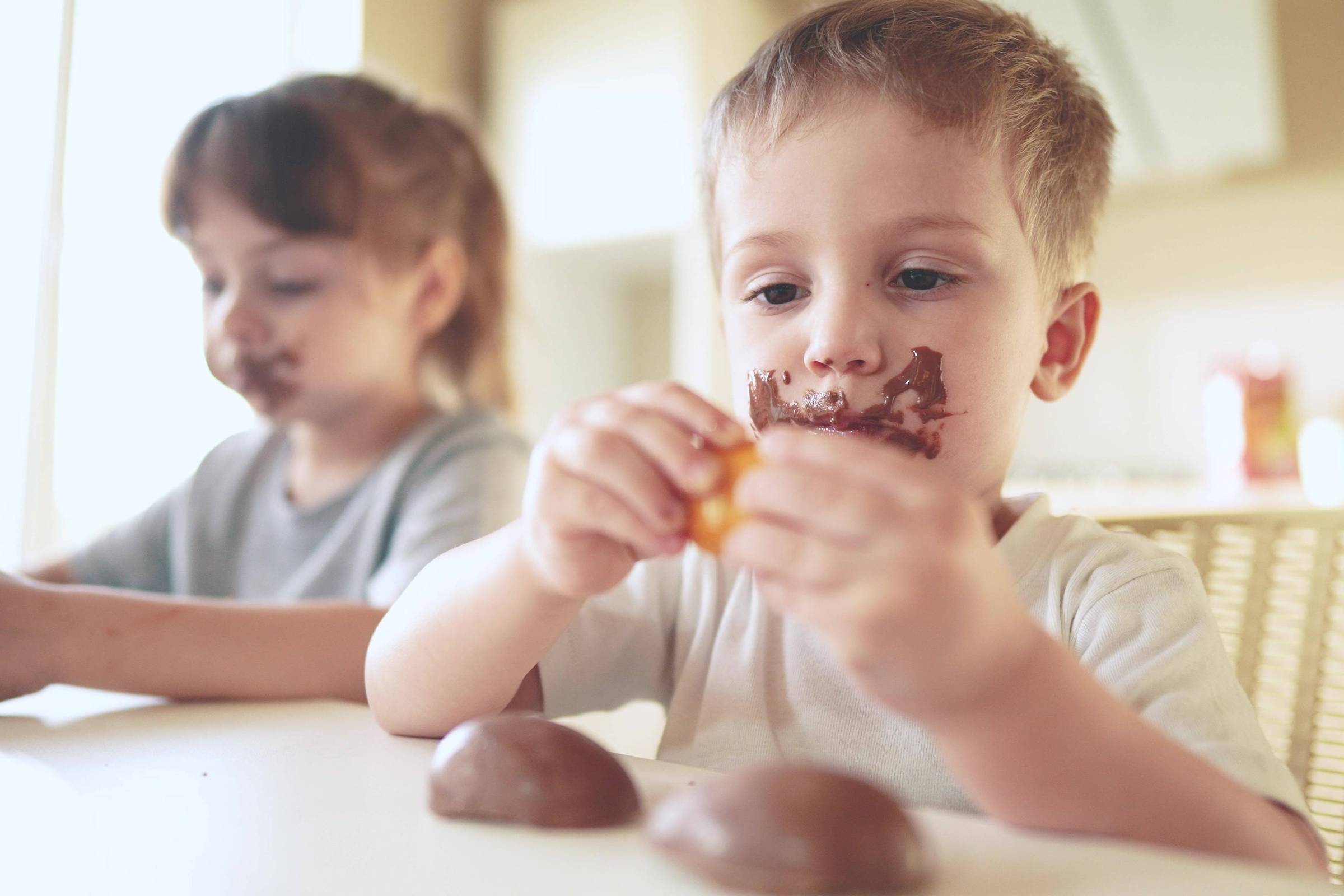 Estudo sugere que consumo de chocolate amargo está ligado à redução no risco de diabetes tipo 2