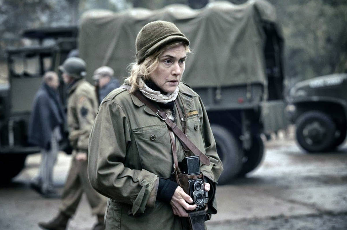 Kate Winslet como fotógrafa na Segunda Guerra: o que ver na televisão esta terça