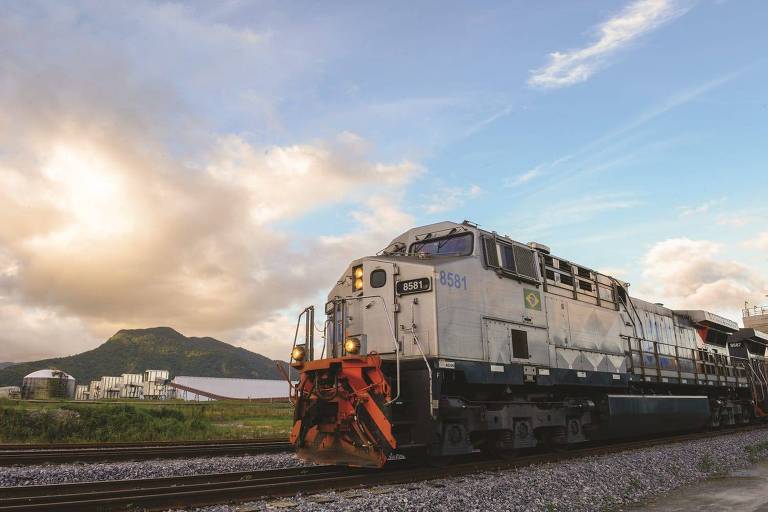 Locomotiva da VLI， semelhante a que deve ser usada na operação do trem turístico entre Três Rios e Sapucaia， na divisa entre Rio de Janeiro e Minas Gerais