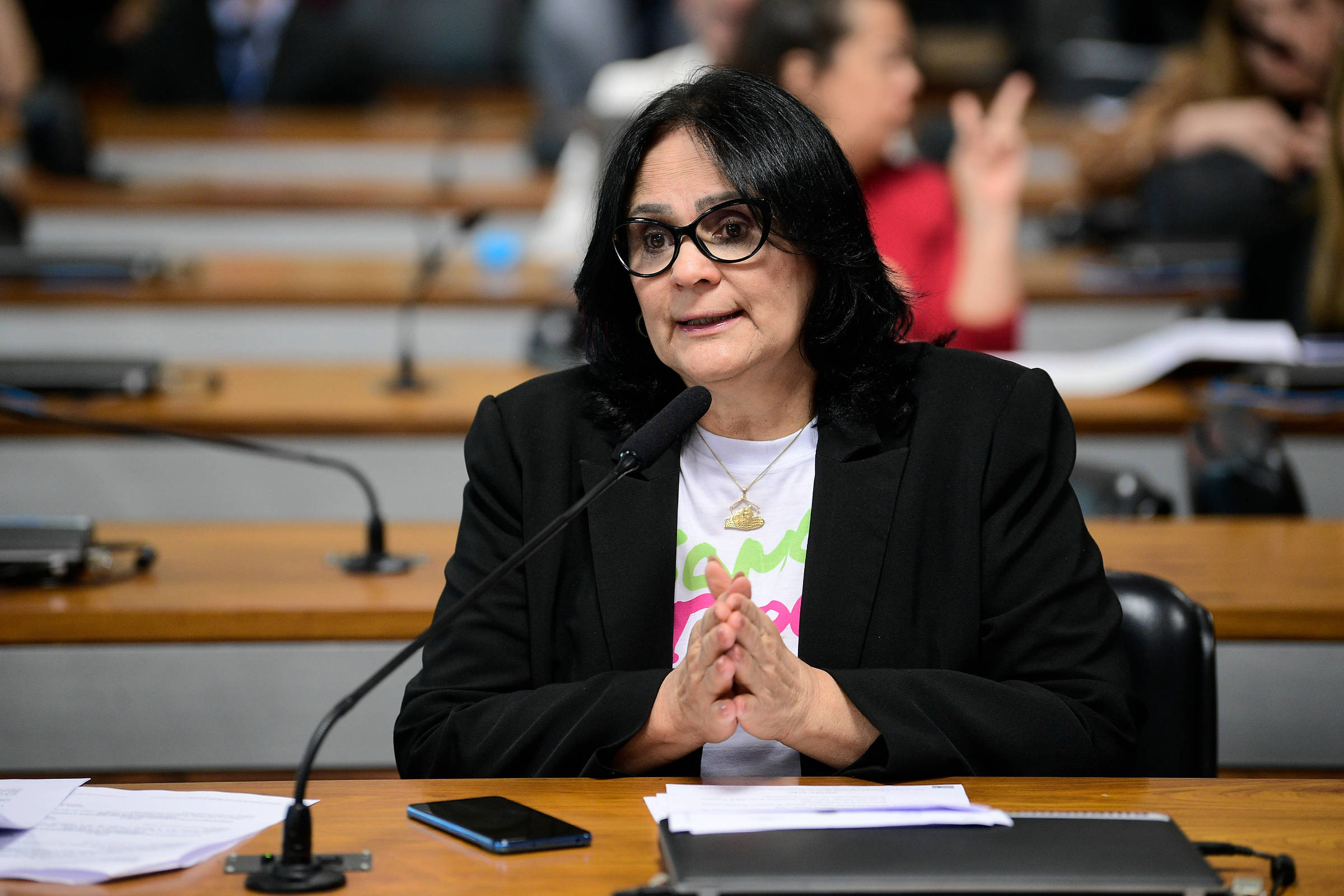 Damares é condenada a indenizar jornalista Vera Magalhães