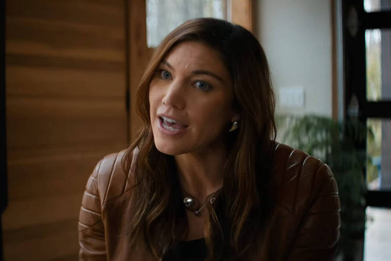 A ex-goleira Hope Solo fala no documentário quot;Hope Solo x Futebol dos EUAquot;， da Netflix