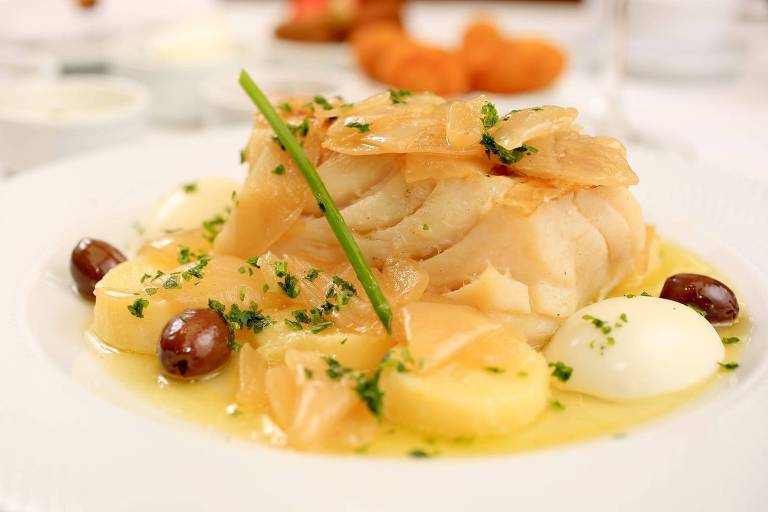 Bacalhau à gosto da Mia, do restaurante Bela Sintra