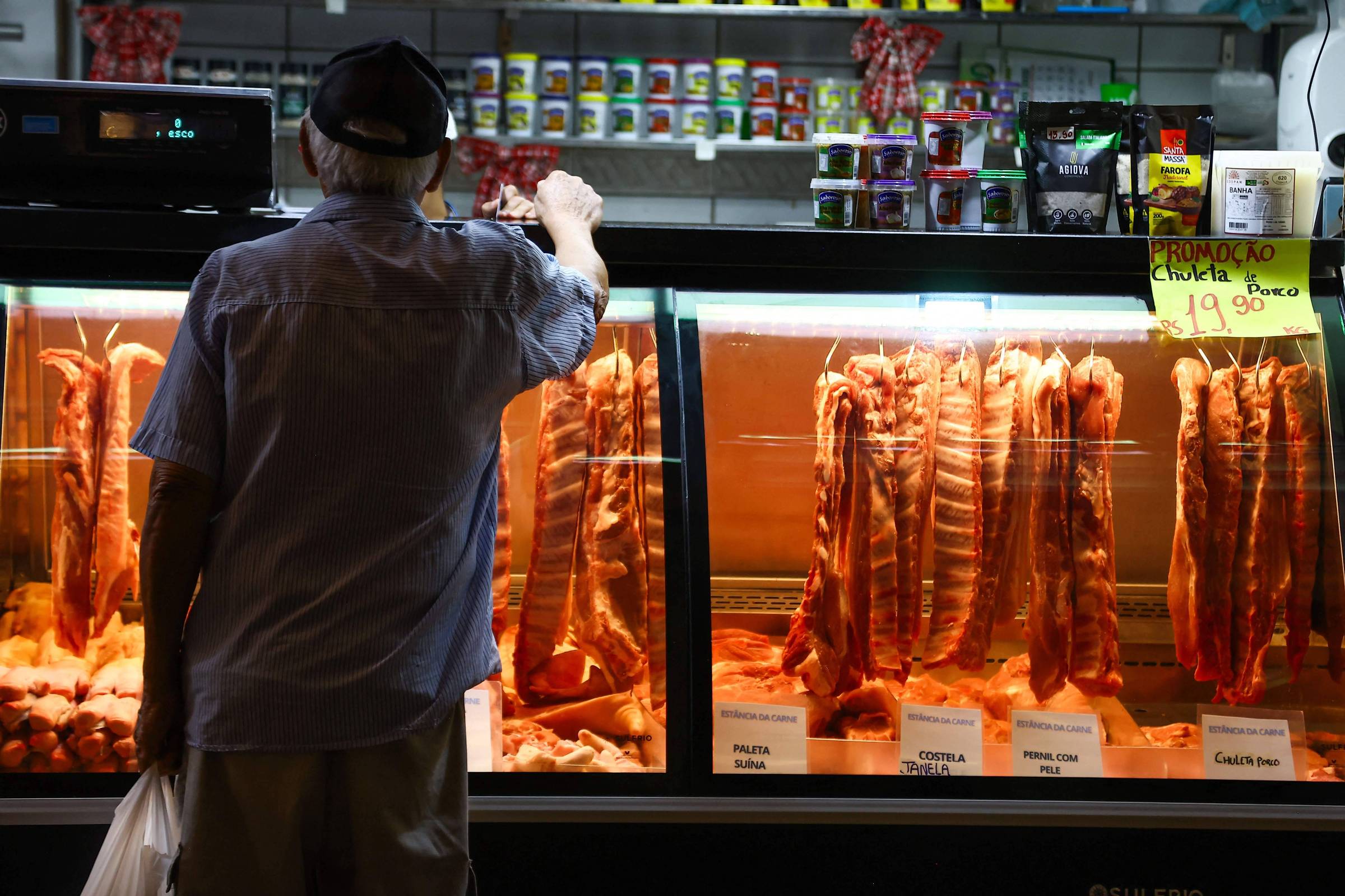 Consumo excessivo de carne vermelha pode aumentar risco de demência