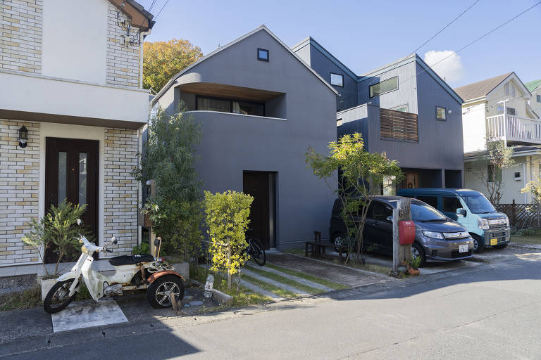 Uma casa compacta em Zushi, Japão, uma cidade litorânea a cerca de uma hora de Tóquio, em 2 de dezembro de 2024