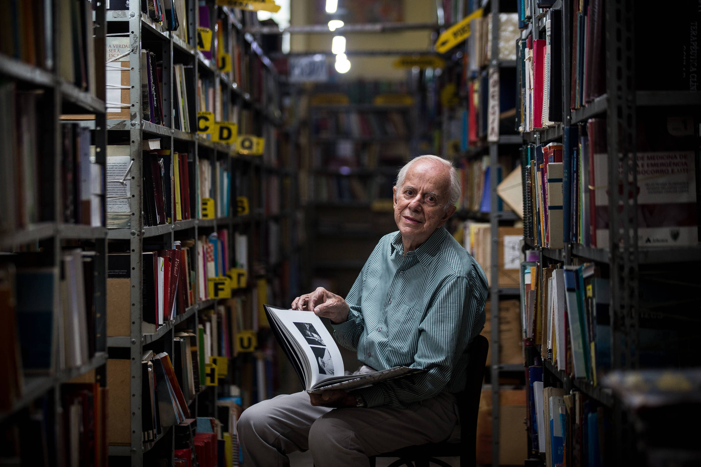 Morre o fundador do Sebo do Messias, casa longeva de livros em São Paulo, aos 83