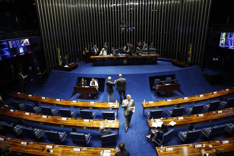 Comissão do Senado aprova projeto que libera uso de arma e armadilha contra invasor de propriedade