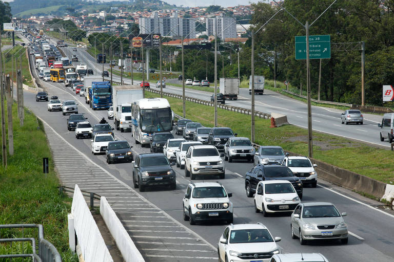 Confira o que abre e o que fecha nos feriados de Páscoa e Tiradentes em SP