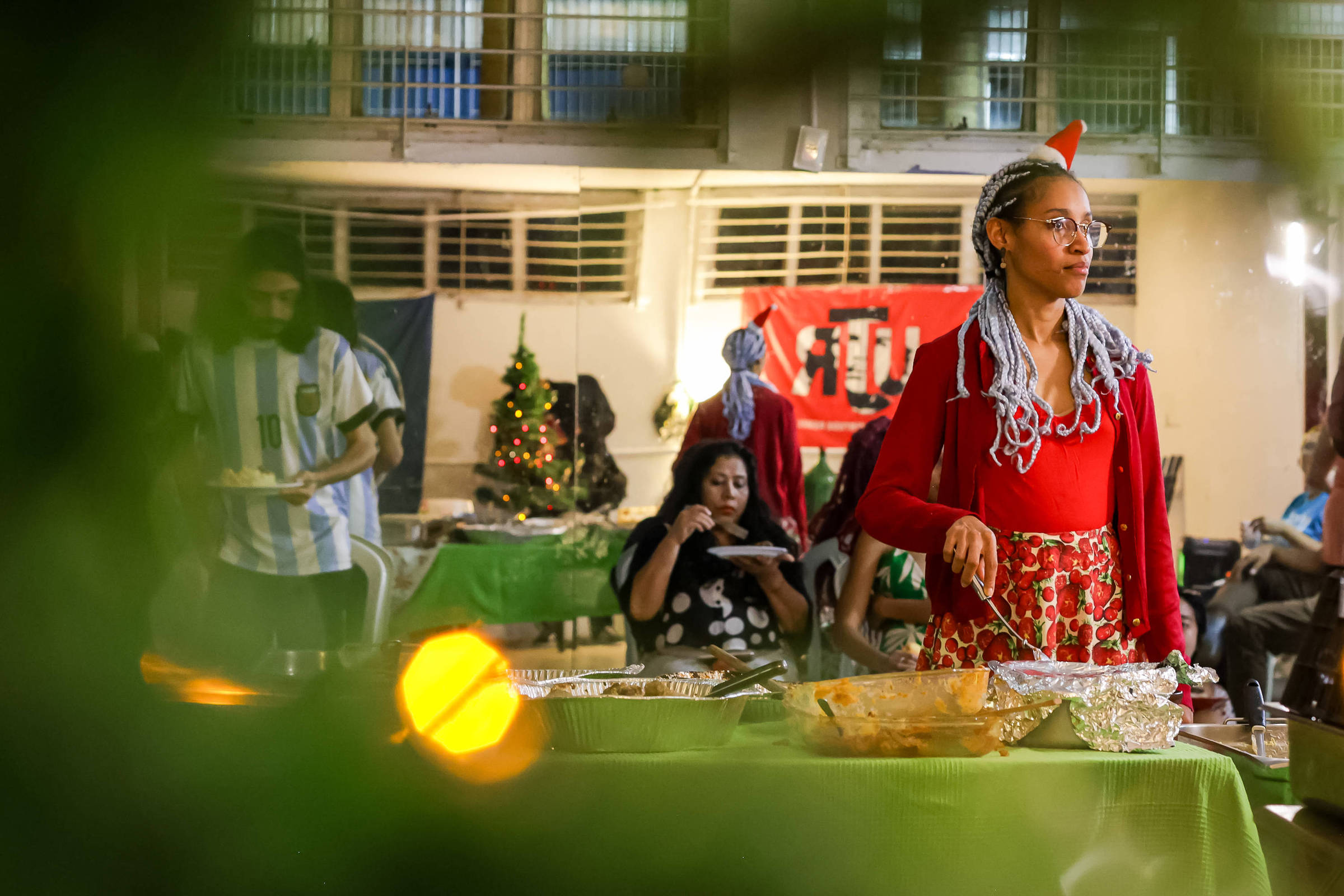 Noite de Natal no Crusp não tem presentes, mas tem arroz com uvas-passas