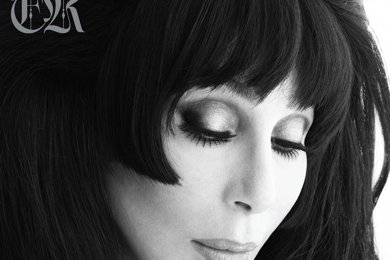 Cher em fotografia de divulgação do disco 'Forever'