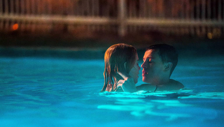 Cena do filme 'Babygirl' com Nicole Kidman e Harris Dickinson