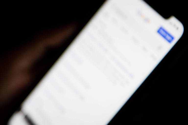 Menina de 11 anos grava vídeos com ofensas racistas contra vizinha de 12 anos