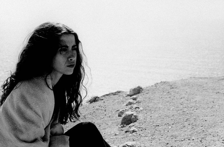 Fernanda Torres em cena do filme 'Terra Estrangeira', de Walter Salles e Daniella Thomas