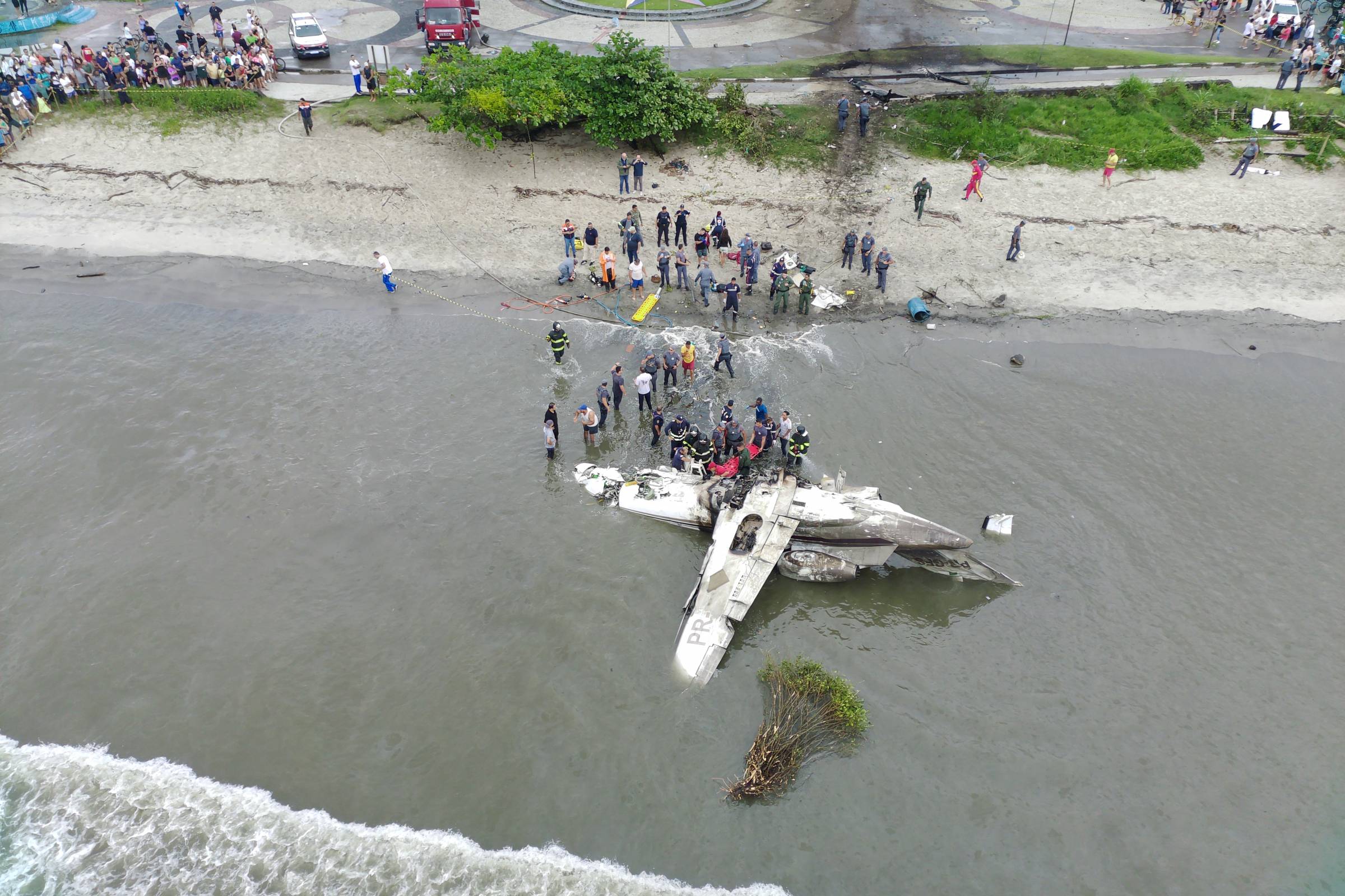 Lado da pista que avião tentou pouso em Ubatuba era pequeno para o modelo da aeronave