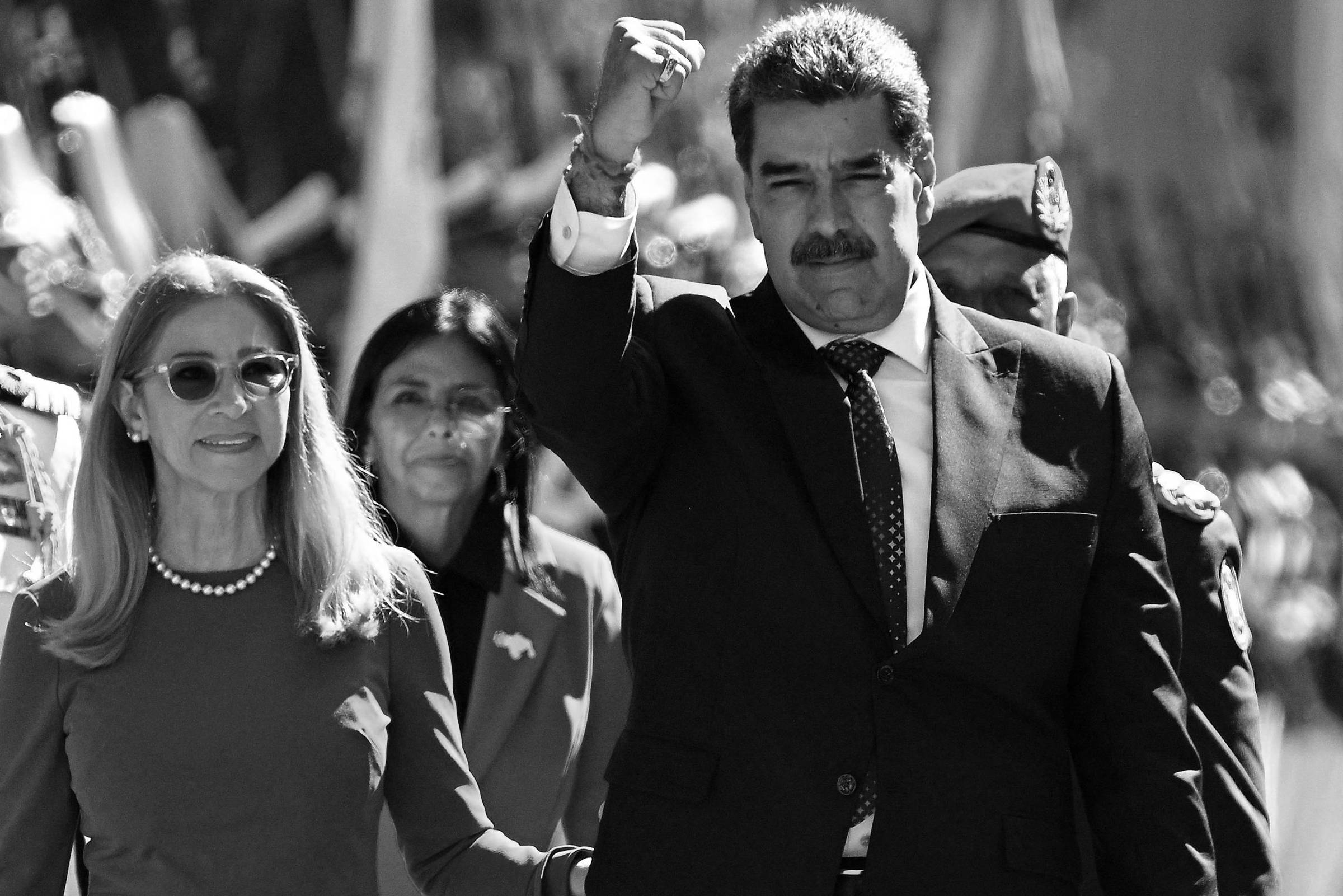 3ª posse de Maduro exibe ditadura mais explícita e isolada