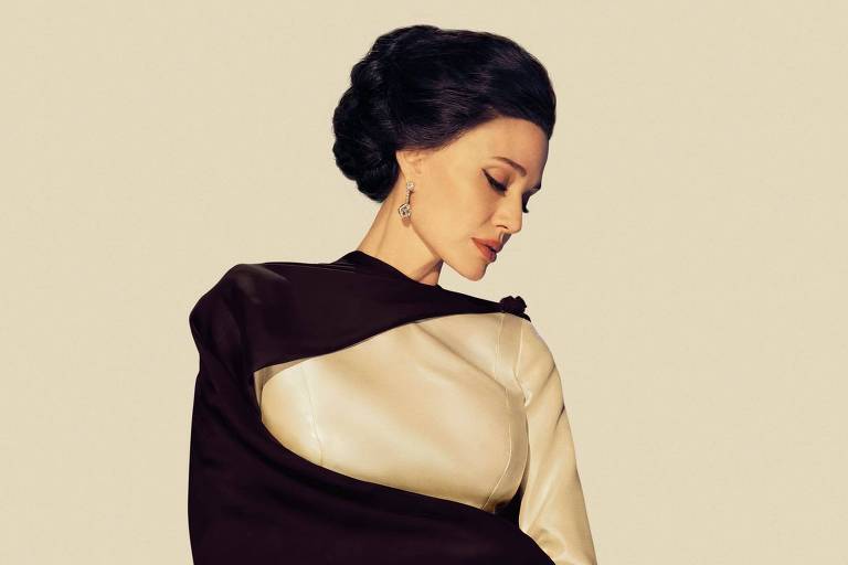 Angelina Jolie em cena de 'Maria Callas'