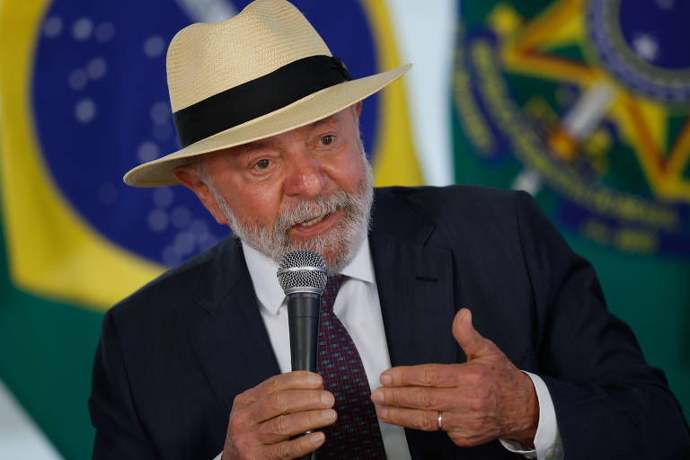 O ministro da Fazenda, Fernando Haddad, o presidente Lula e a federação dos bancos (Febraban) divulgaram vídeos e comunicados reforçando que a medida se trata da fiscalização, e não de uma tributação sobre o Pix.
