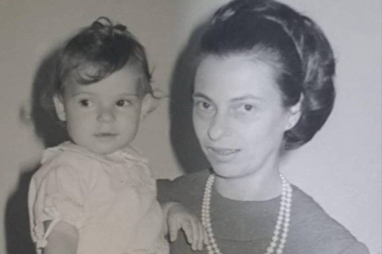 Estela Chaves e sua filha， Marisol Teresa Chaves Romarís