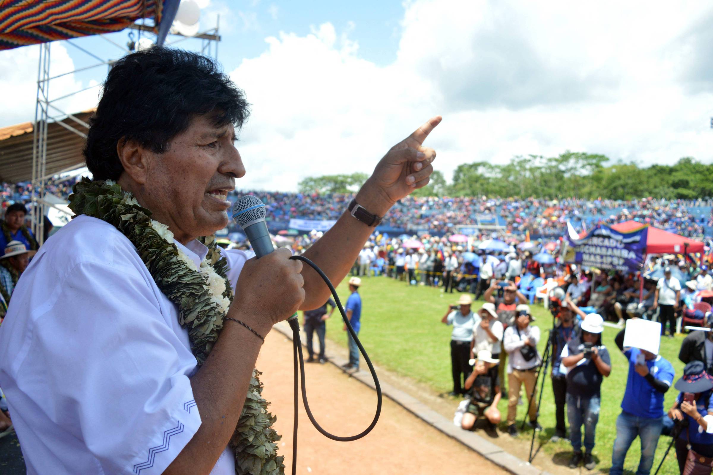 Justiça da Bolívia ordena prisão de Evo Morales por tráfico de adolescente