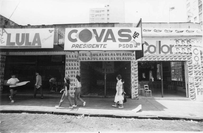 No ano seguinte, em 1989, os tucanos lançaram Mário Covas à disputa; assim como o caso de Aureliano Chaves e Ulysses Guimarães, ficaram esvaziados da disputa diante de Fernando Collor, que explorava questões como corrupção, inflação e se impondo como outsider