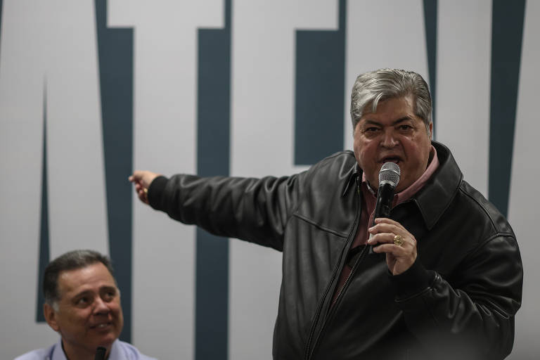 Diante do total esvaziamento, o PSDB ainda tentou lançar José Luiz Datena à Prefeitura de São Paulo; o candidato ficou marcado pela cadeirada que desferiu contra Pablo Marçal (PRTB) em debate, e terminou o pleito com 1,84% dos votos, pior resultado da sigla na história para o cargo