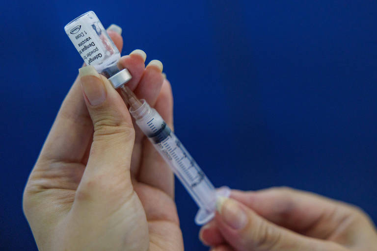 Aposta do SUS para fabricação de vacinas trava, e governo tenta acordo com TCU