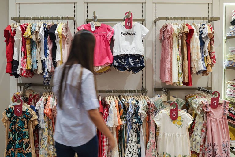 Loja de roupas para crianças em Santos (SP)