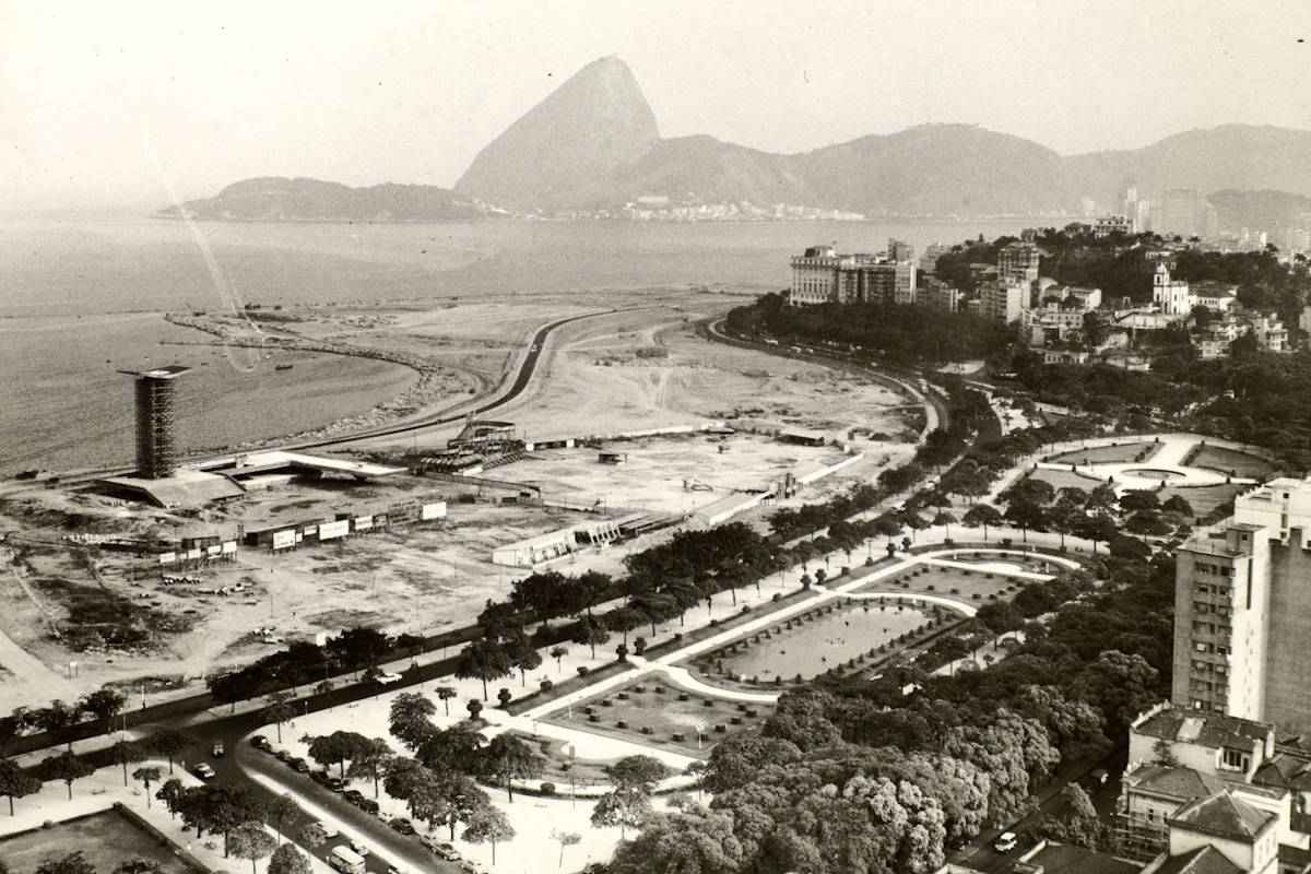 Mostra Tiradentes vê outro lado do cinema brasileiro, com Bressane e Pitanga