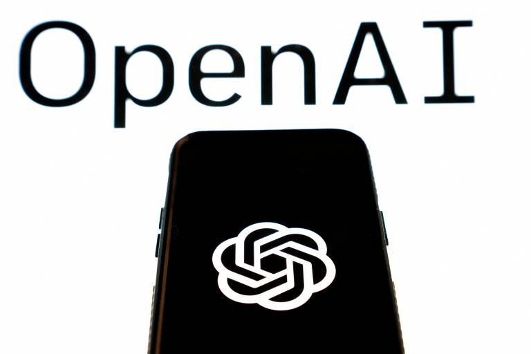 O ChatGPT, lançado em novembro de 2022, foi o responsável por desencadear o entusiasmo com o avanço da inteligência artificial. A plataforma funciona em versão gratuita ou paga (a partir de US$ 20), e garante respostas em uma ampla gama de tarefas: de escrever um email a formular um código de programação.