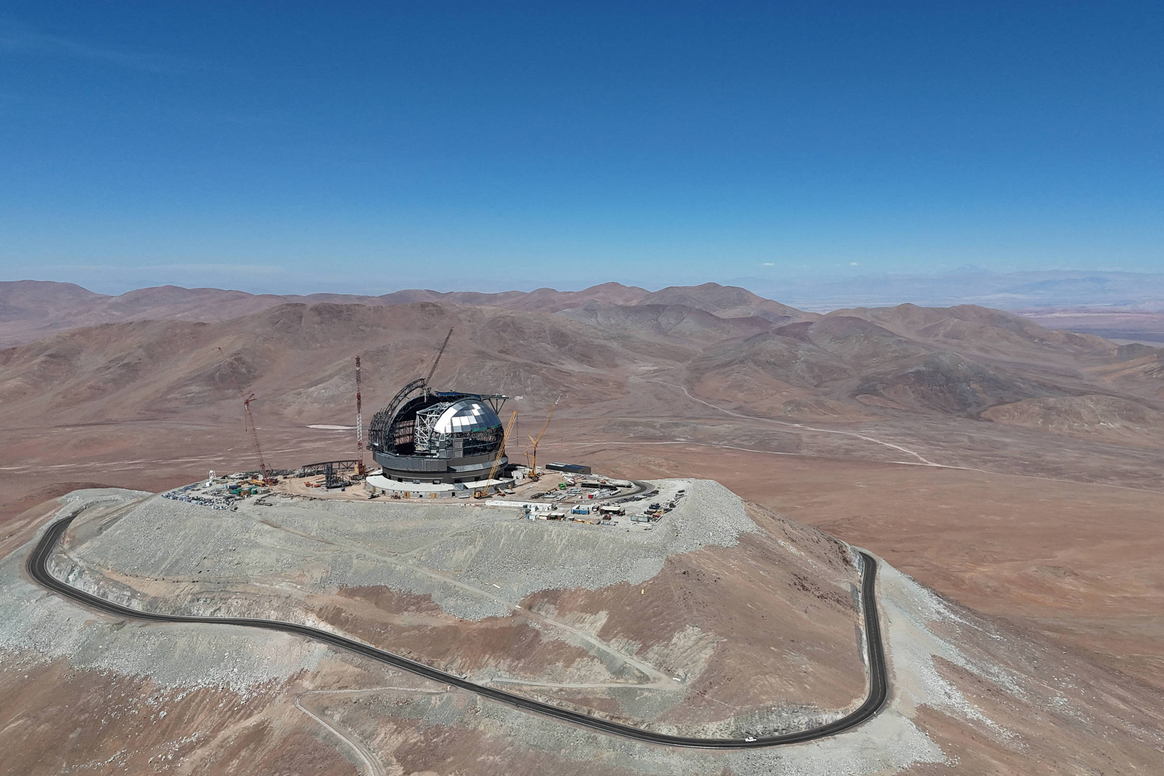 Telescópio de mais de 1 bilhão de euros avança no deserto do Atacama; veja fotos