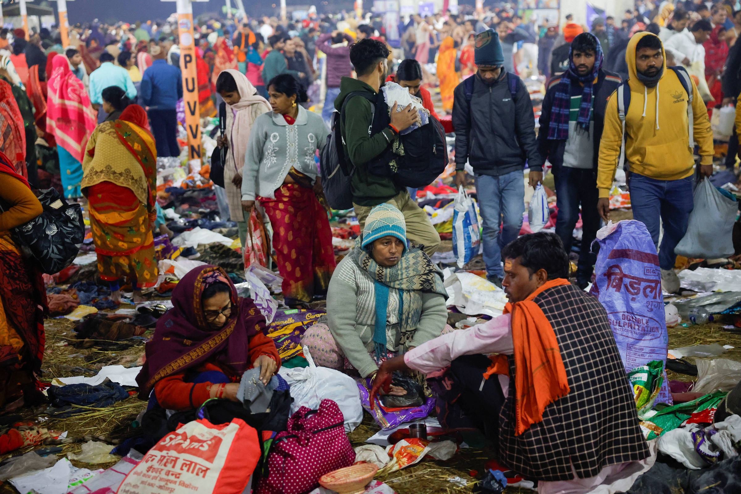 Tumulto em maior festival religioso do mundo na Índia mata ao menos 30 pessoas