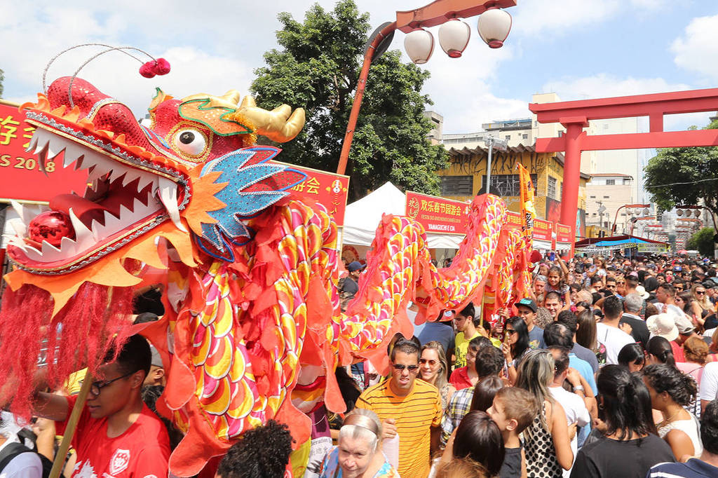 Ano-Novo chinês traz dança do dragão, kung fu e aulas de culinária a São Paulo