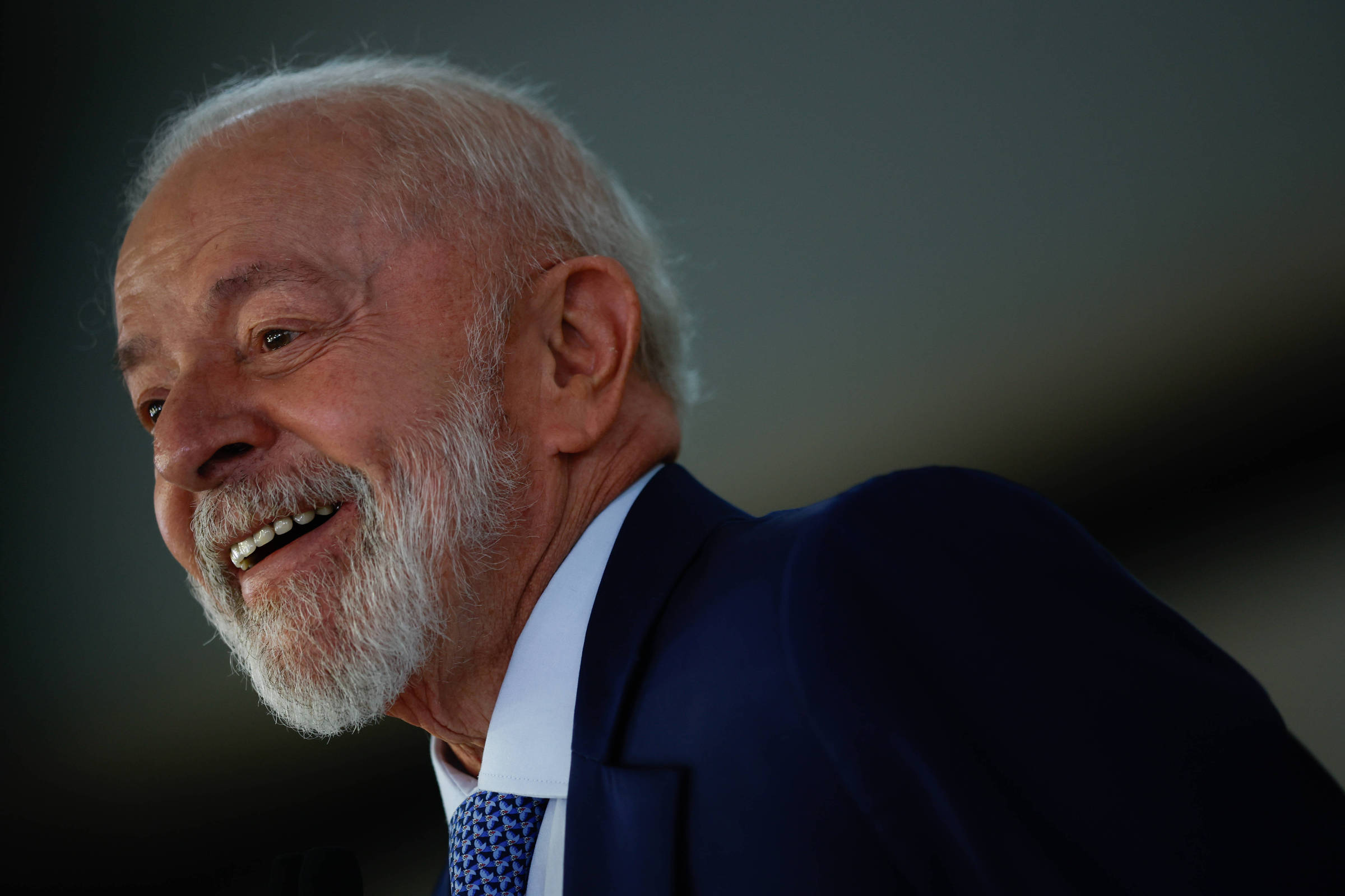 Lula Faz Agrados ao Mercado: Ibovespa em Alta de 5% em 2025