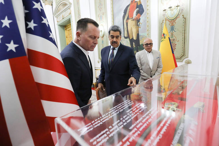 Richard Grenell durante encontro com Maduro no Palácio de Miraflores， em Caracas