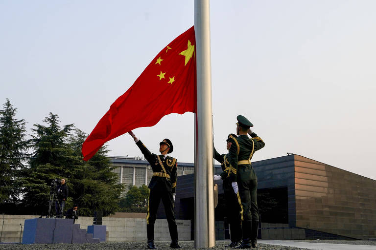 Entenda como o Partido Comunista controla o Estado e o poder na China