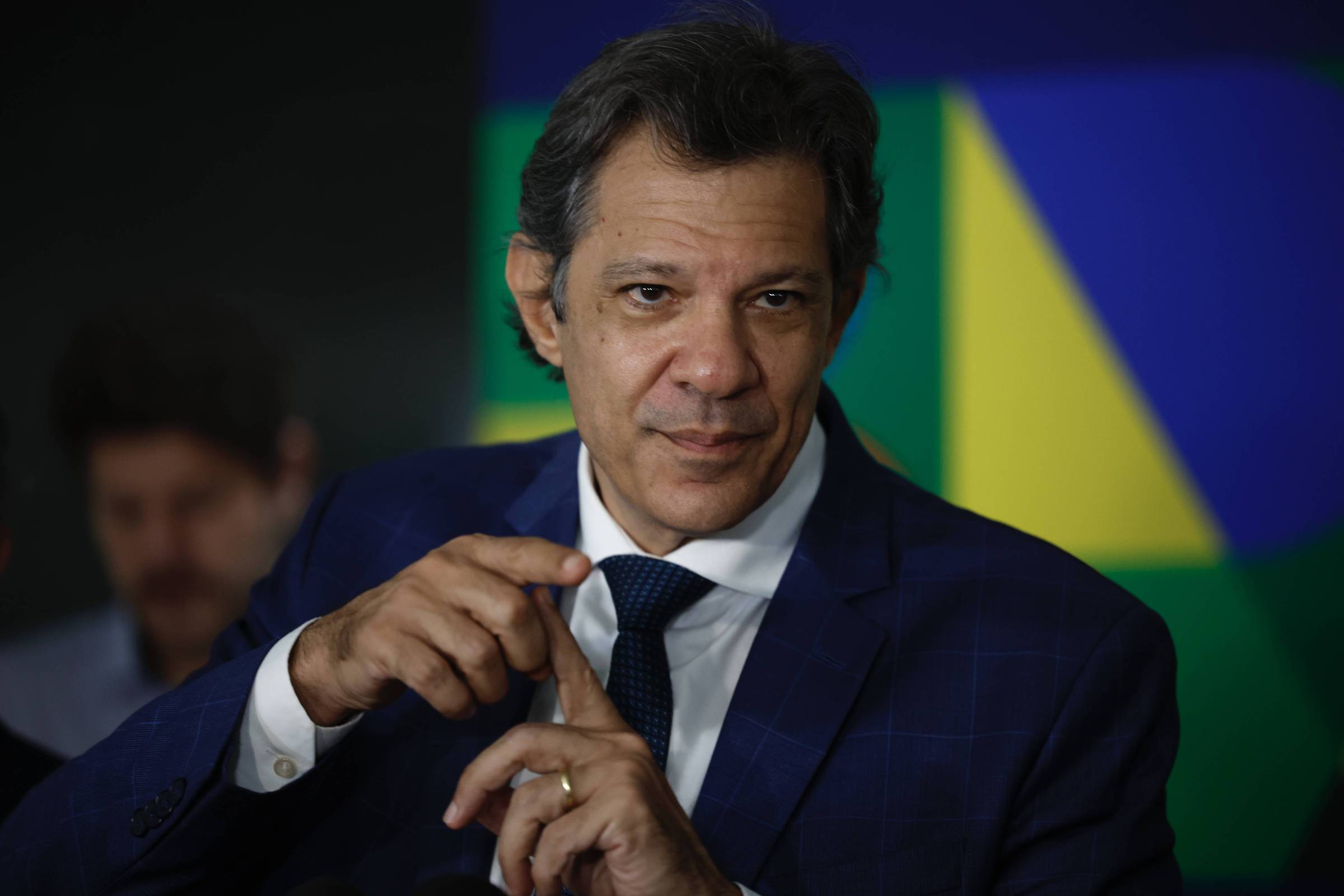 Governo negocia acordo sobre taxação de fundos imobiliários, diz Haddad