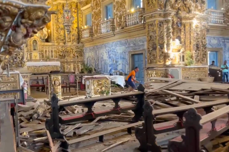 Teto da Igreja de São Francisco de Assis， que fica no Centro Histórico de Salvador， desabou na tarde de quarta-feira (5)