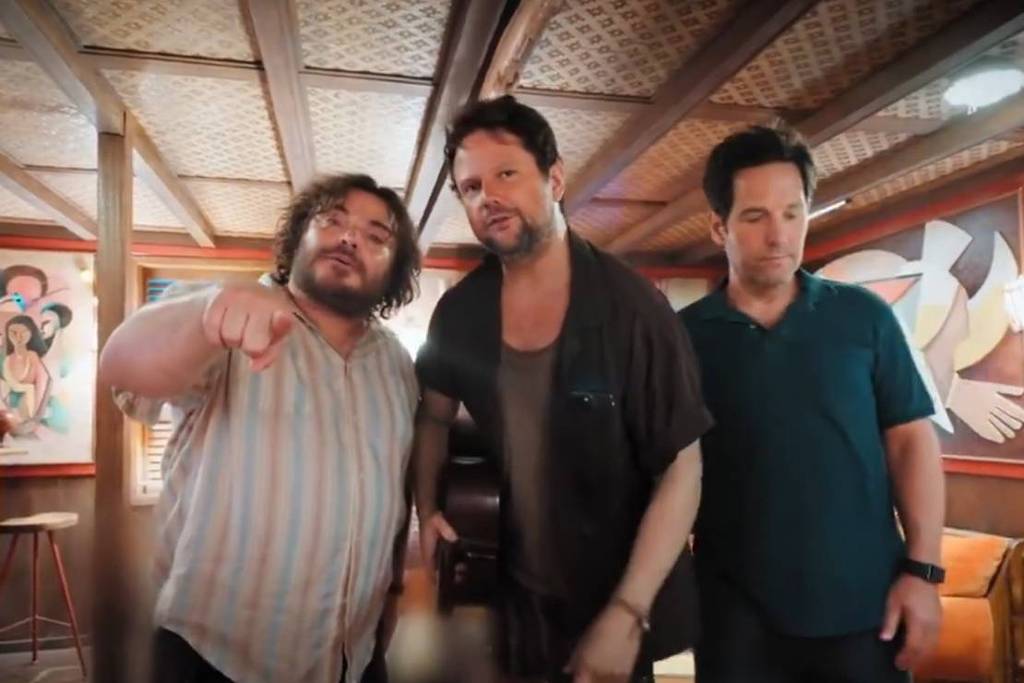 Selton Mello canta com Jack Black e Paul Rudd nos bastidores de 'Anaconda'