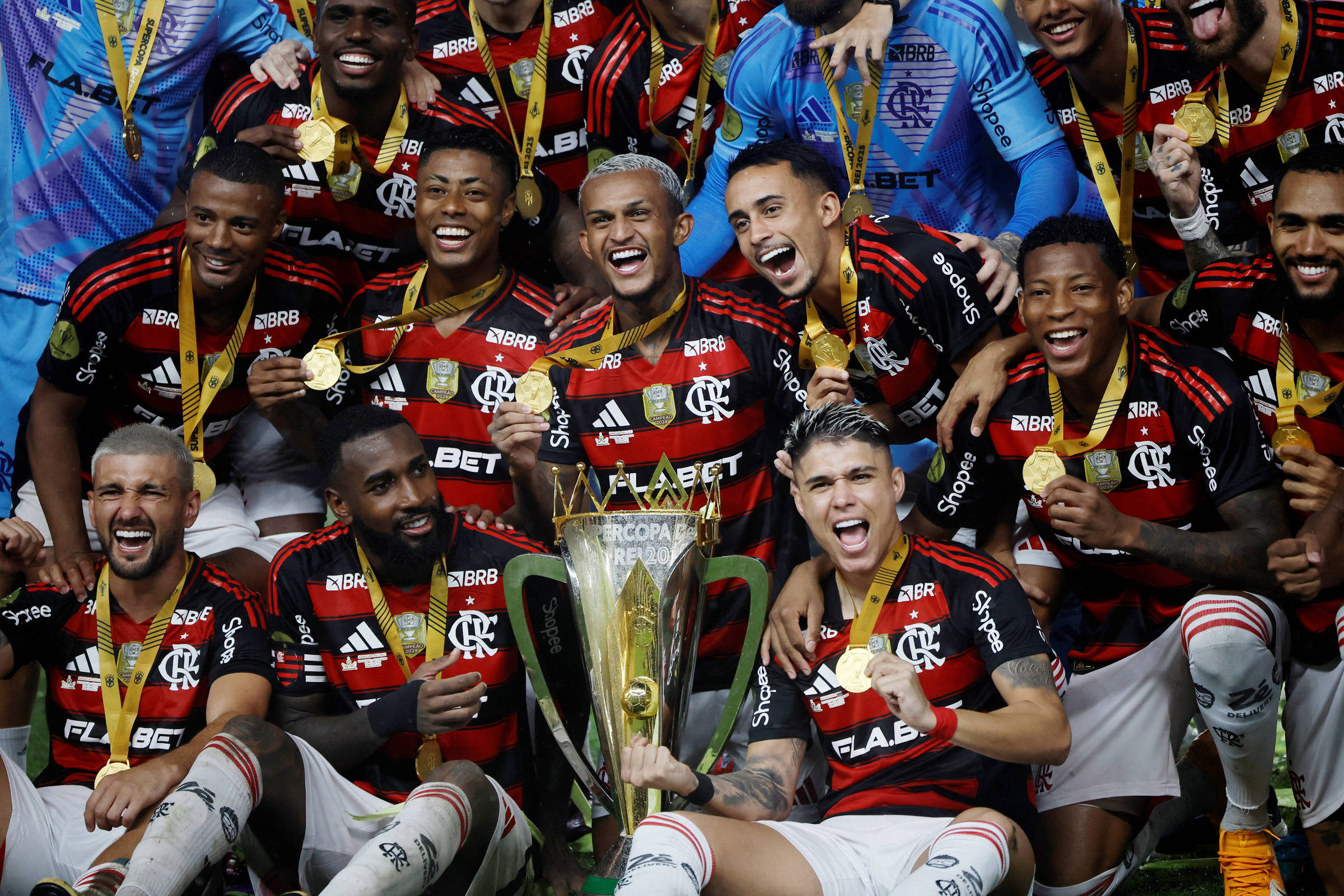 DeepSeek diz manjar de futebol e põe Flamengo no topo, mas comete erros