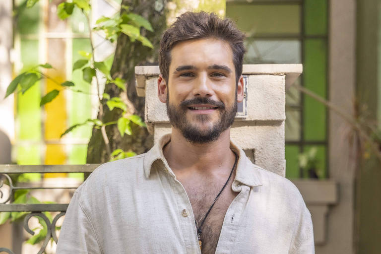 Nicolas Prattes como Rudá em 'Mania de Você'