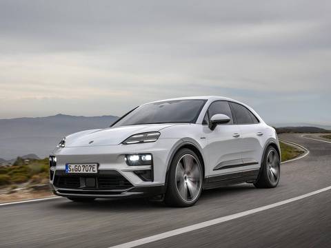 Versão Turbo do Porsche Macan 2025 100% elétrico tem 639 cv de potência