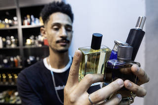 Influencer de perfumes populares