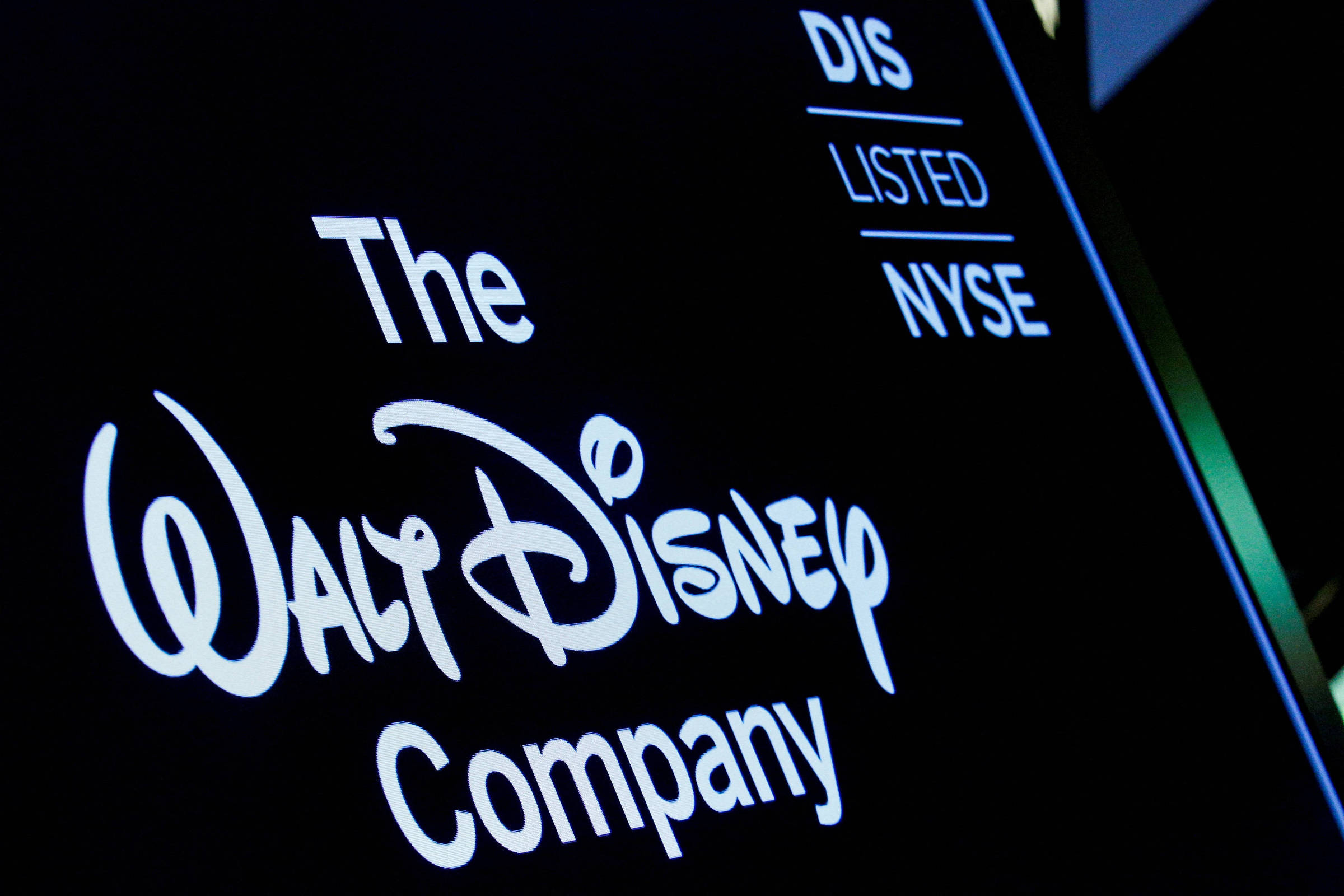 Disney exclui diversidade como critério para definir remuneração de executivos