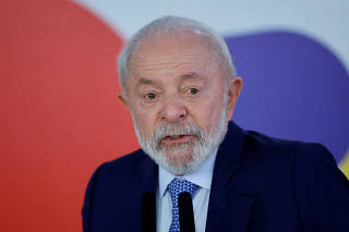 FILE PHOTO: Brazil's President Luiz Inacio Lula da Silva attends a press conference at the Planalto Palace in Brasilia