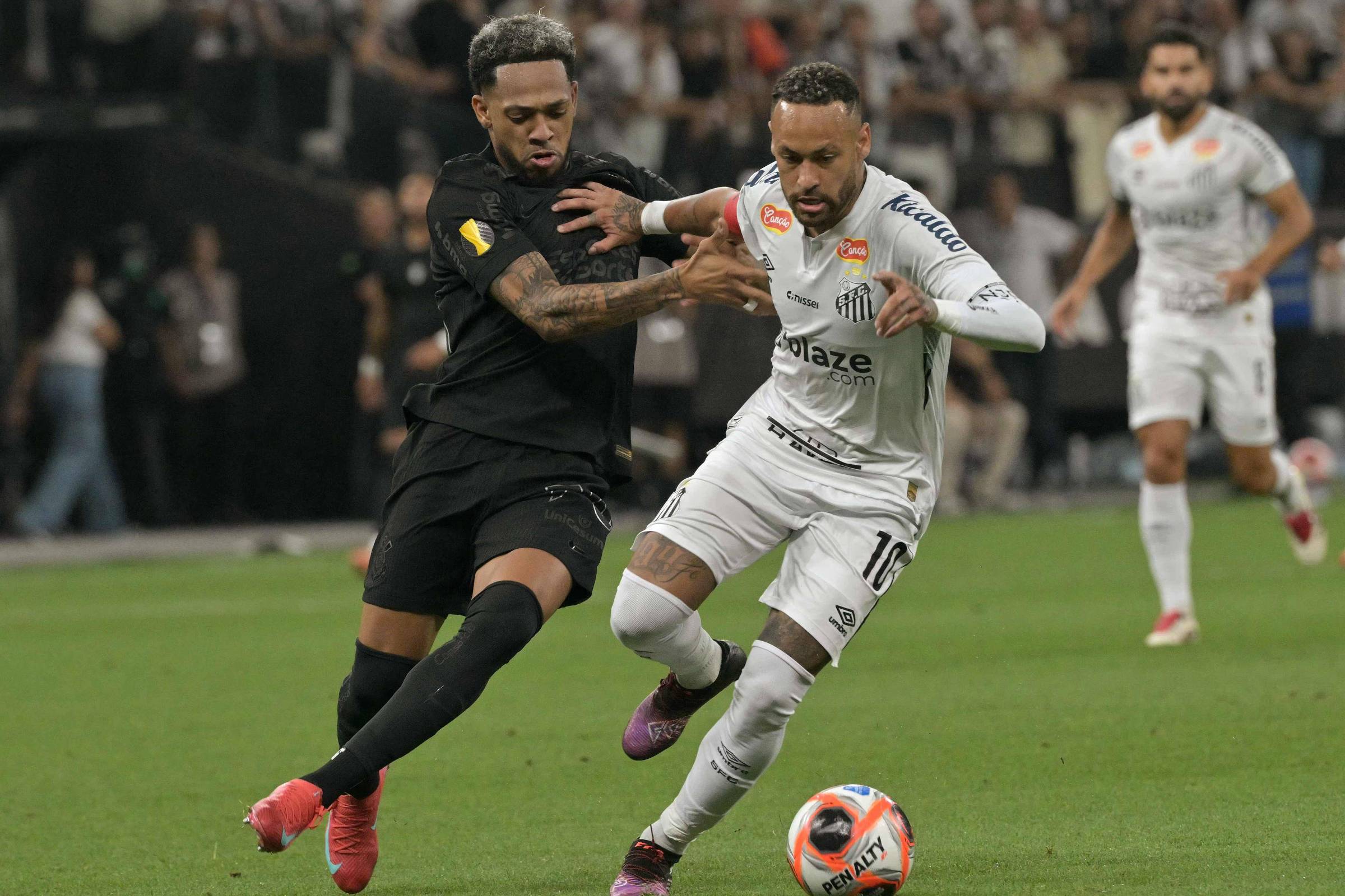 Corinthians e Santos disputam as quartas de final do Paulista; veja destaques da TV