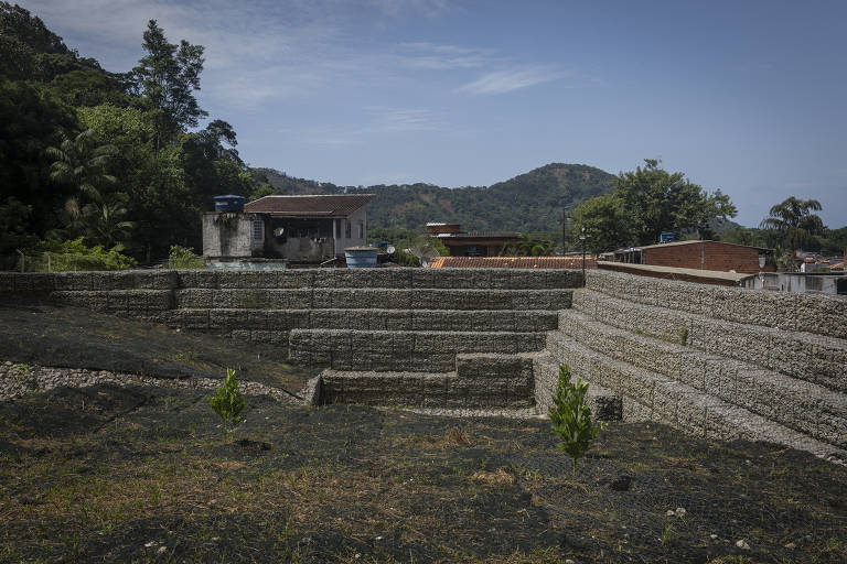 Área restaurada, que foi fortemente atingida pelo deslizamento na Vila Sahy, em Barra do Sahy